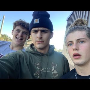 Meet your Posher, Bailey